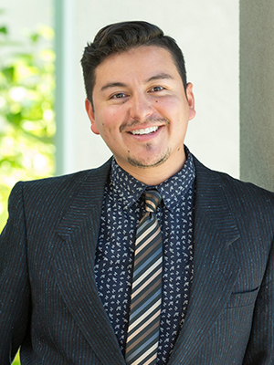 Daniel Olvera - Lebanon branch manager - Oregon State Credit Union